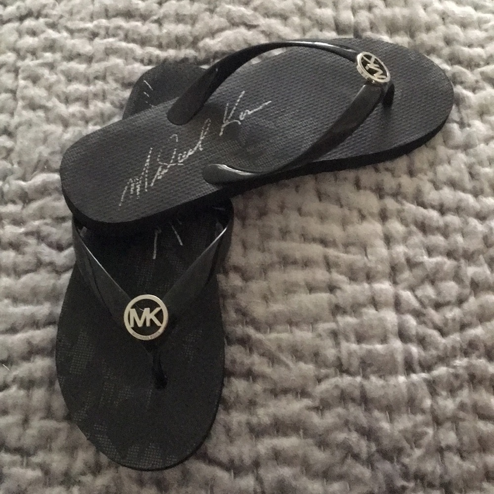 Flip flops